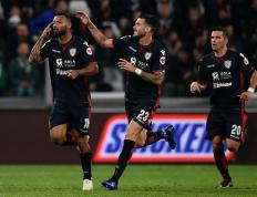 IM体育官方平台-AC米兰：明日之星崛起，成就辉煌的简单介绍