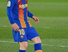 IM体育在线注册-梅西神勇独揽进球，巴萨告捷加分