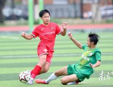 IM体育社区互动入口-激烈角逐下足球比赛持续扣人心弦的简单介绍