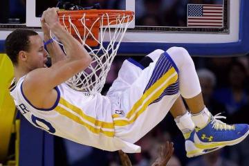 IM体育数据分析平台-锁链与利刃，杰伦·格林如何用防守艺术重塑步行者对阵灰熊的胜负天平