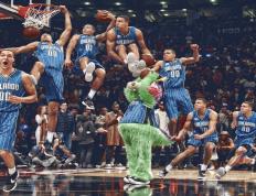 IM体育-劳塔罗末节接管比赛，曼联翻盘洪都拉斯，一场定义赛季的逆转