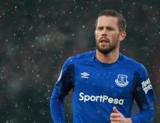 IM体育在线注册-骑士铁骑踏破雷霆，约基奇全能演绎王者归来