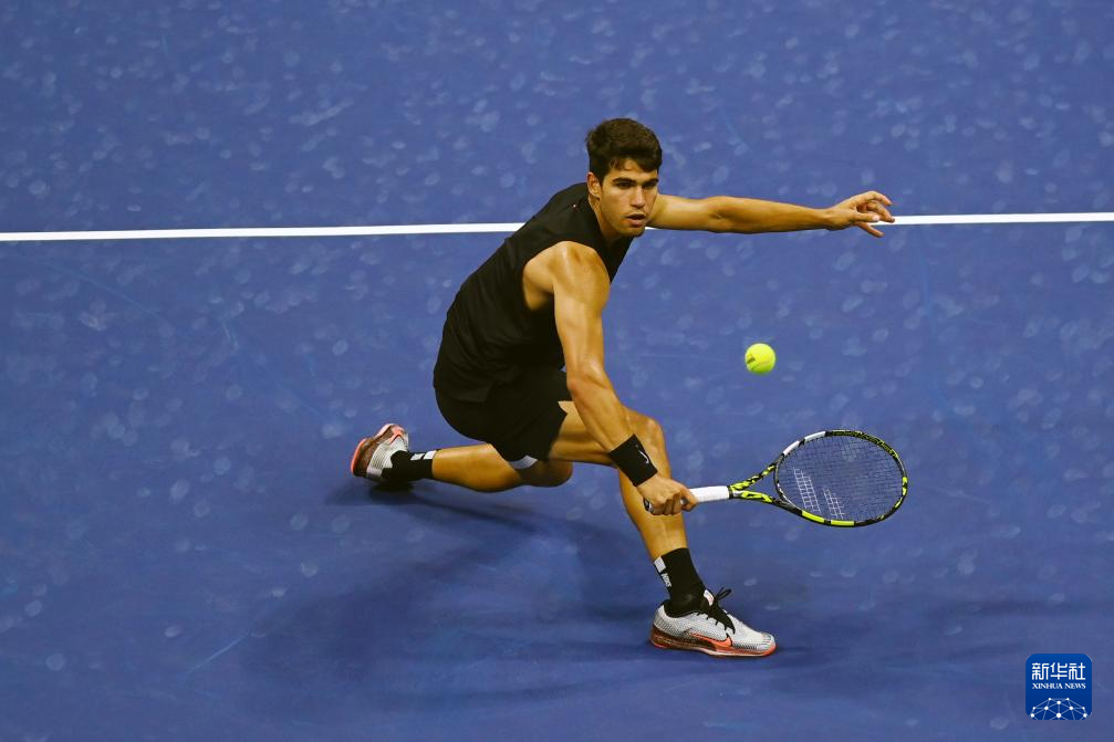 IM体育App下载-包含日本网球队鏖战美国网球队,阿尔卡拉斯爆发神勇的词条