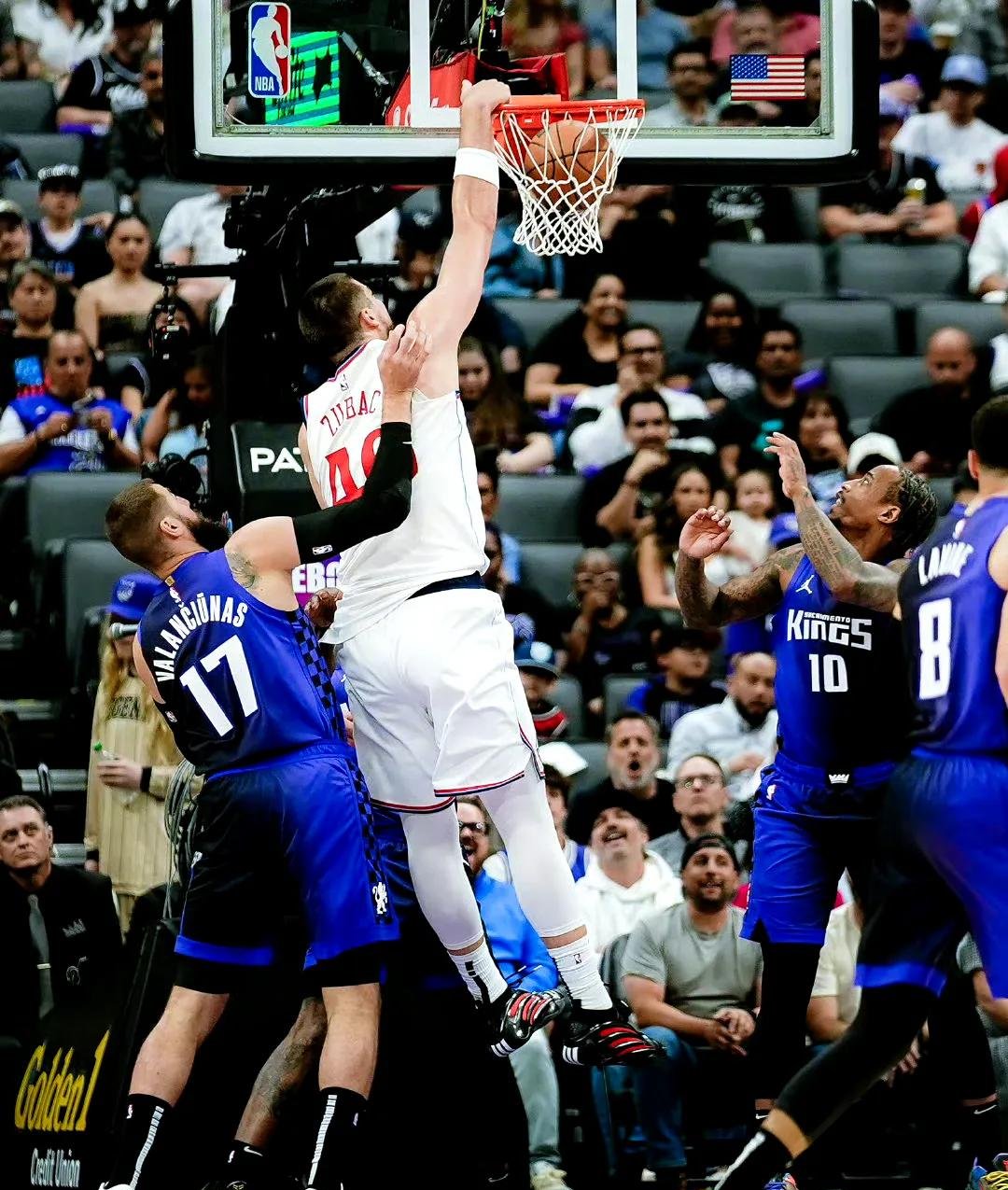 IM体育官方网-关于公牛鏖战土耳其男篮，伦纳德一己之力扛起全队的信息