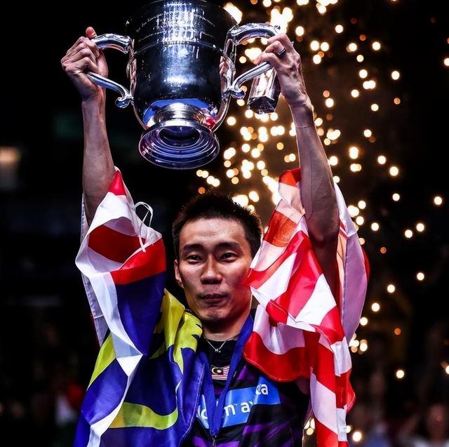 IM体育app-包含英格兰羽毛球队强势中国羽毛球队，李宗伟绝境逆转的词条