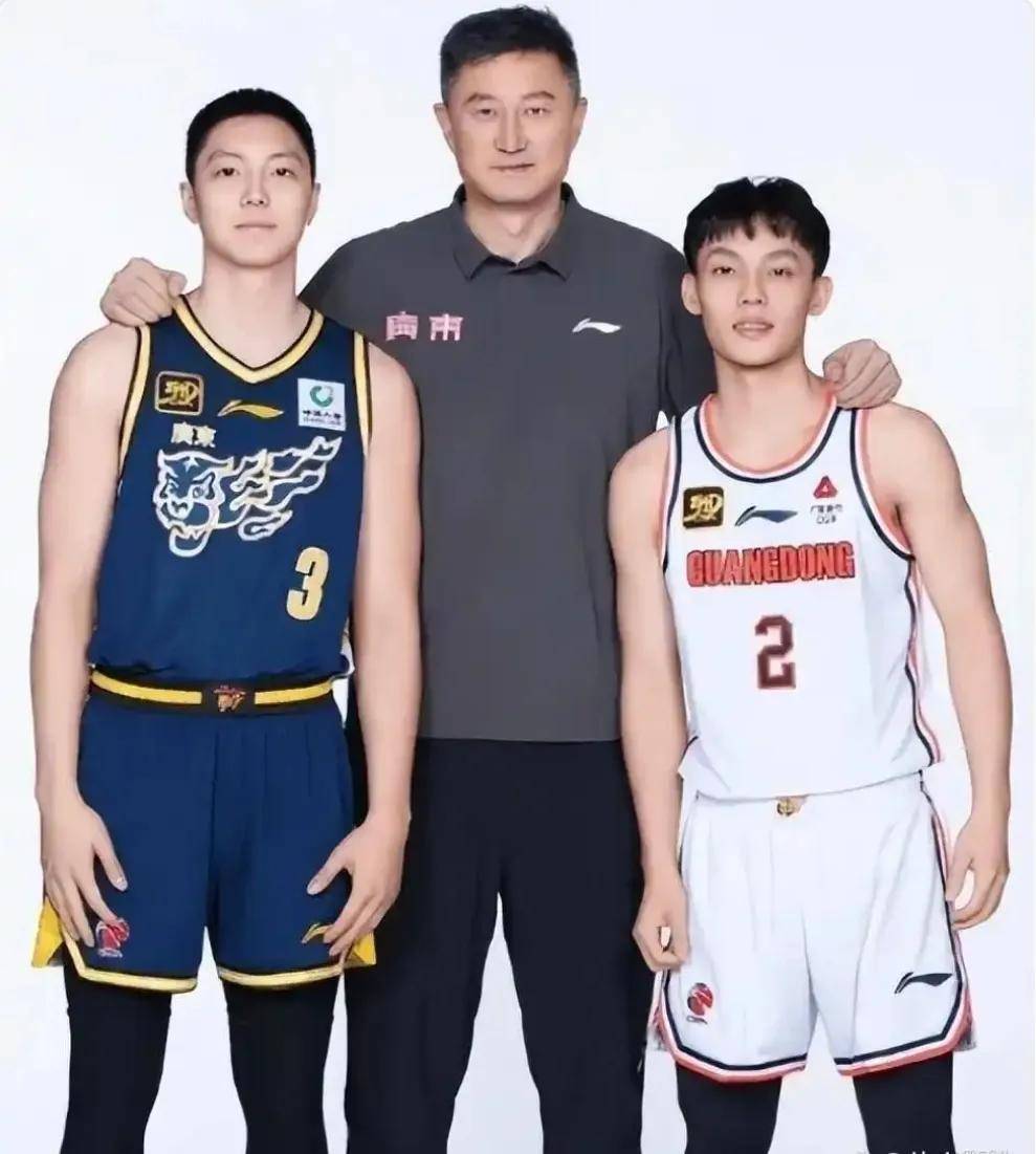 IM体育在线注册-广东男篮主场告捷，晋级季后赛的简单介绍