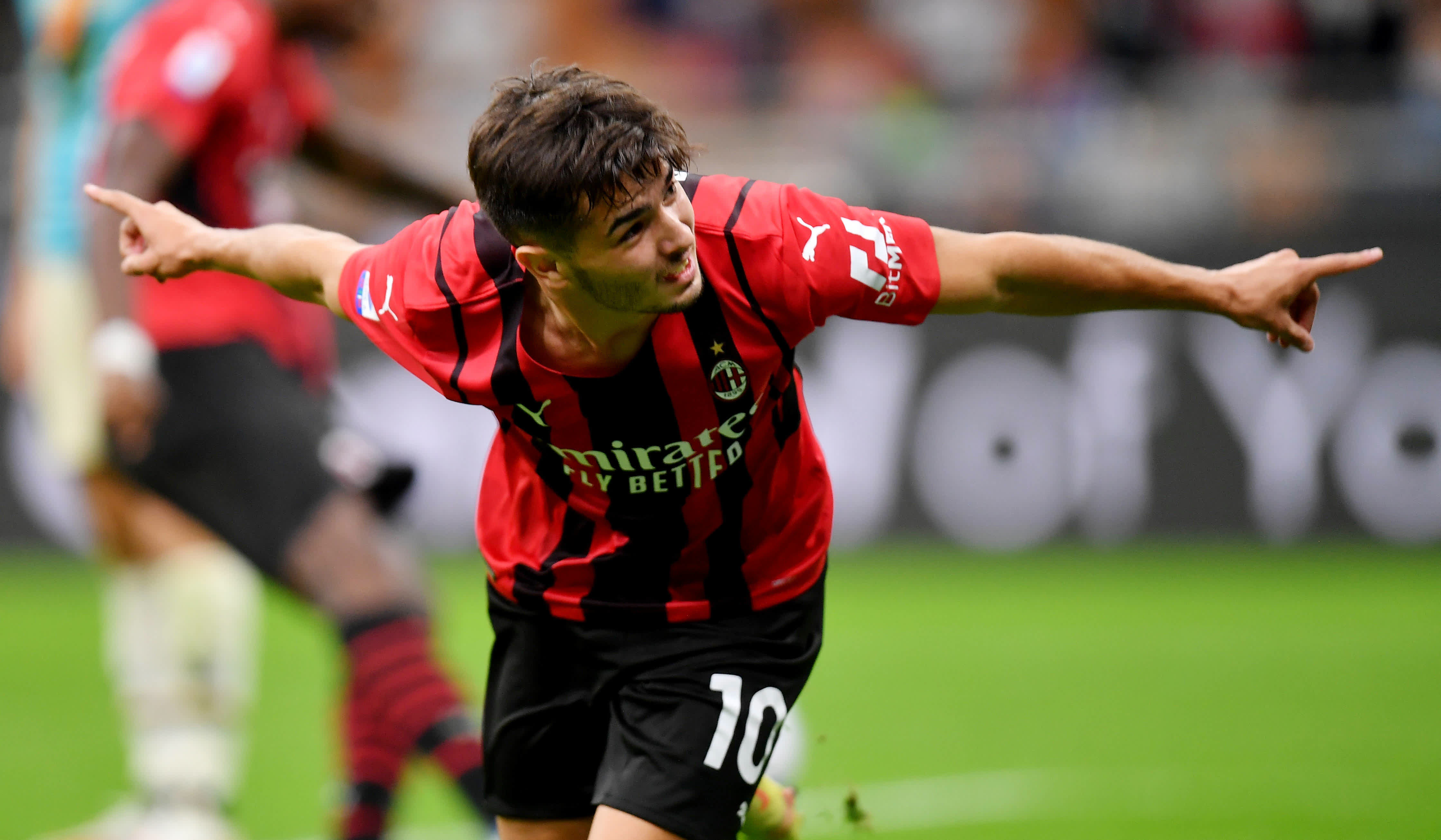 IM体育在线注册-那不勒斯主场大胜,继续追赶前四的简单介绍