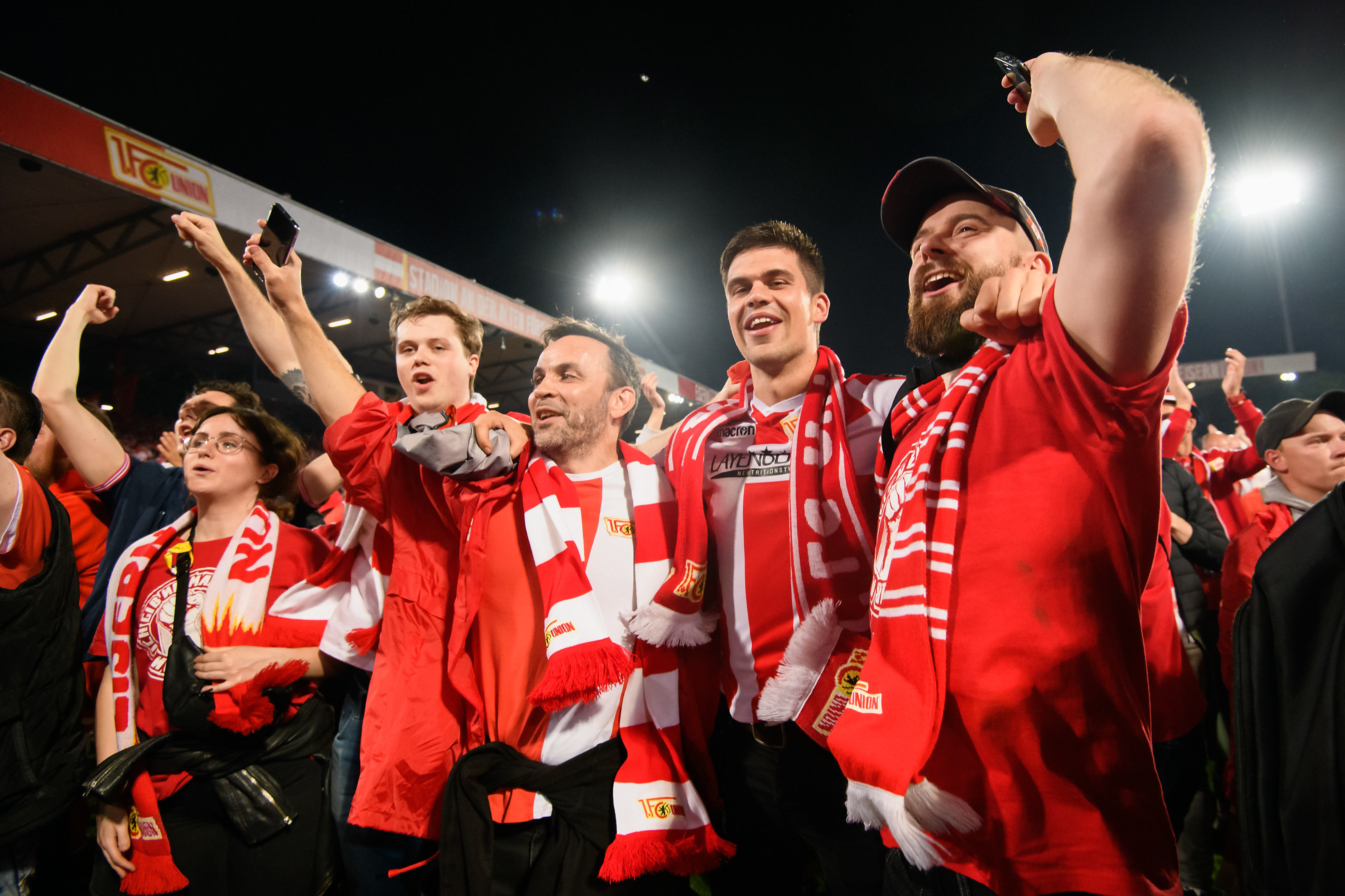 IM体育动画直播通道-阿贾克斯赢得罗马,表现出众的团队合作精神的简单介绍