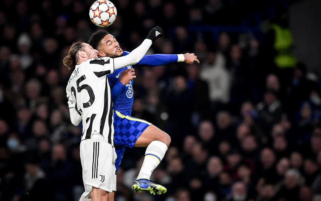 IM体育官网入口-尤文图斯实现四连胜,紧追领头羊的简单介绍