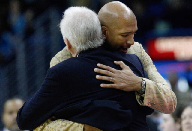 IM体育下载-火箭再胜骑士，保罗得分上双的简单介绍