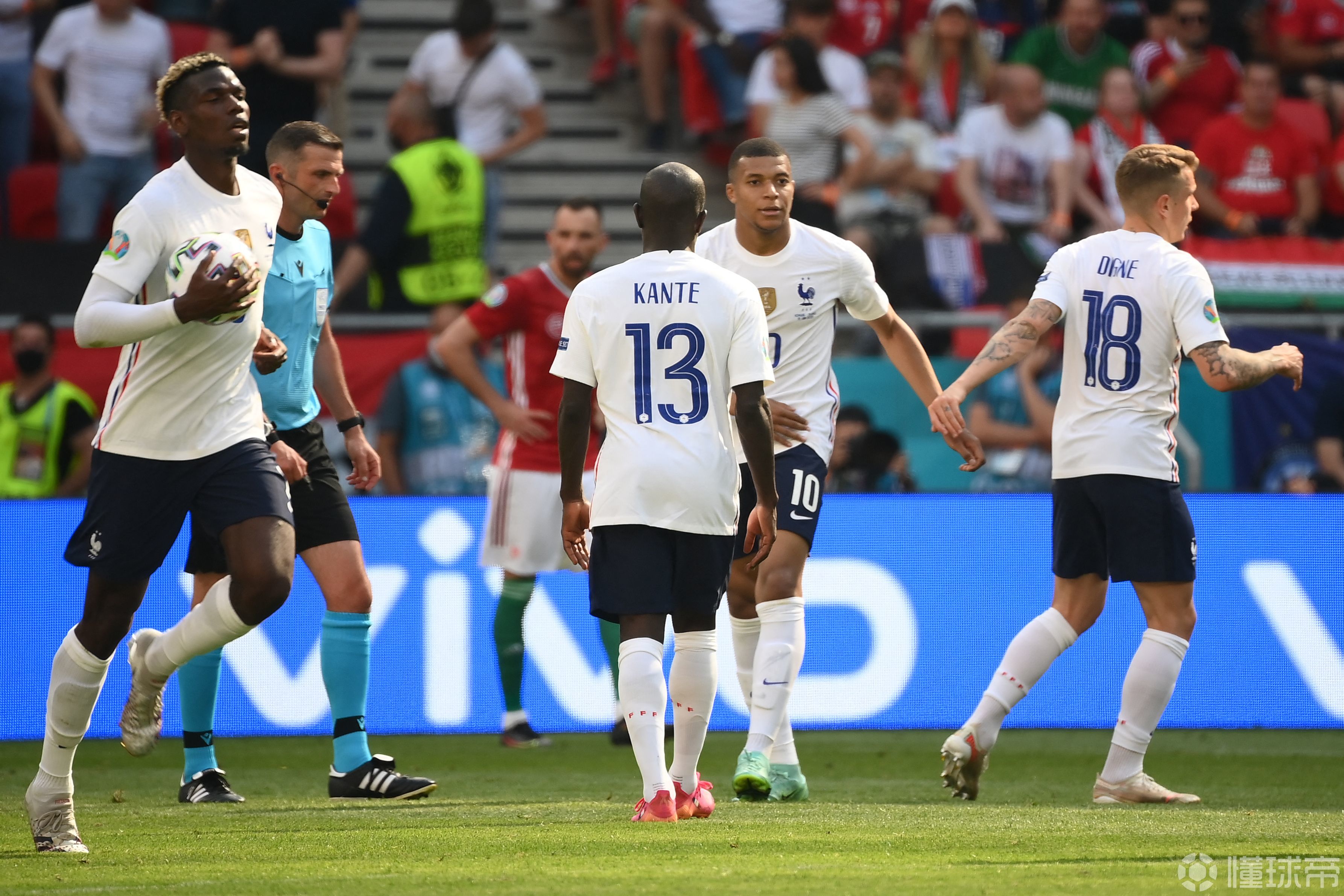 IM体育-墨西哥横扫荷兰，博格巴爆发神勇