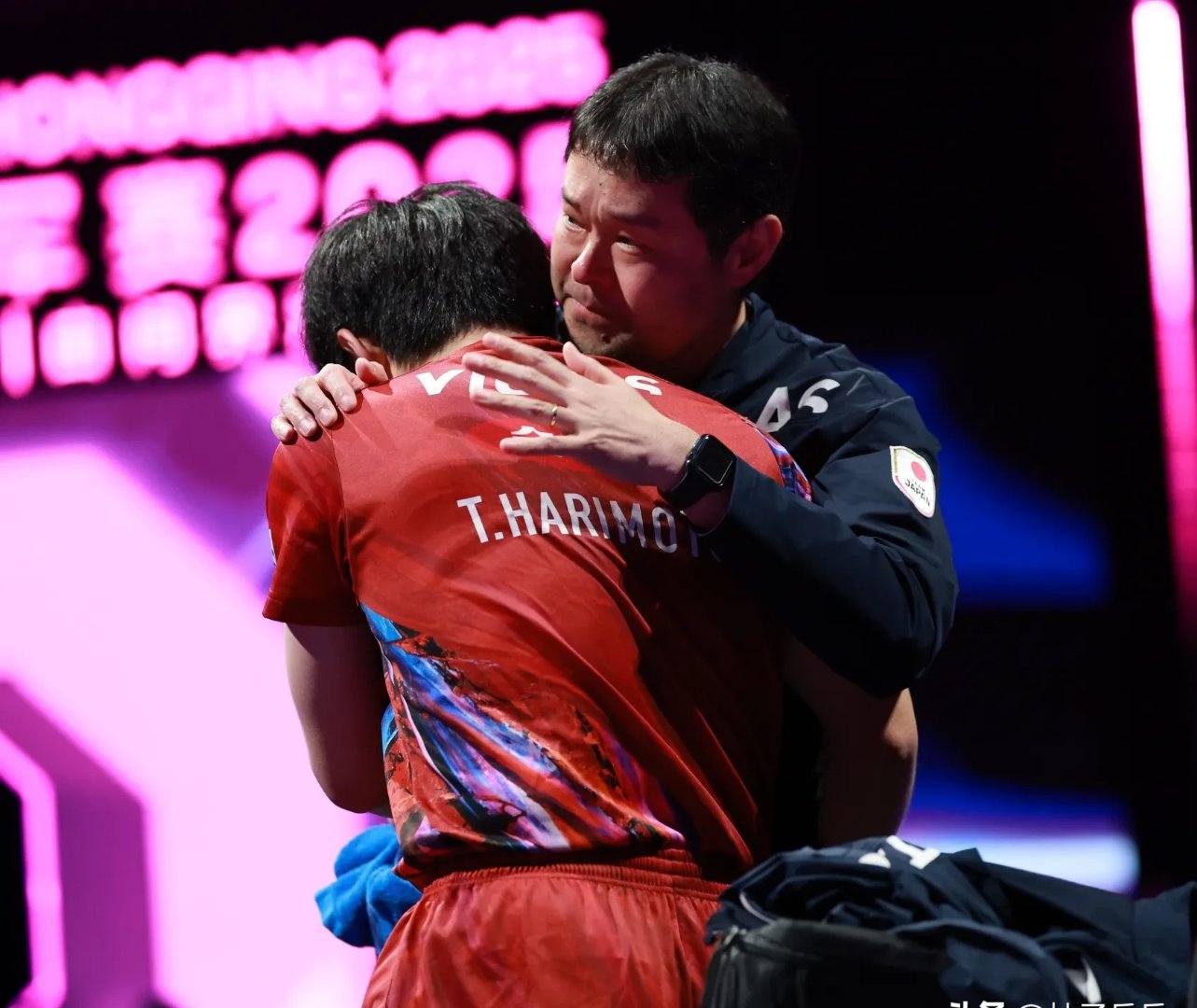 IM体育官网入口-中国队碾压瑞典队,张本智和状态火热的简单介绍