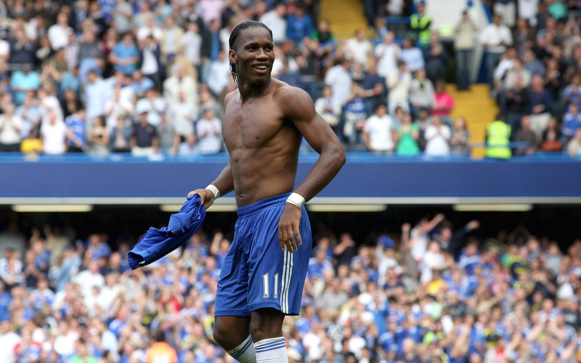 IM体育官网-当非洲雄狮咆哮欧陆,几内亚狂胜苏格兰,德布劳内意甲焦点战上演王者接管